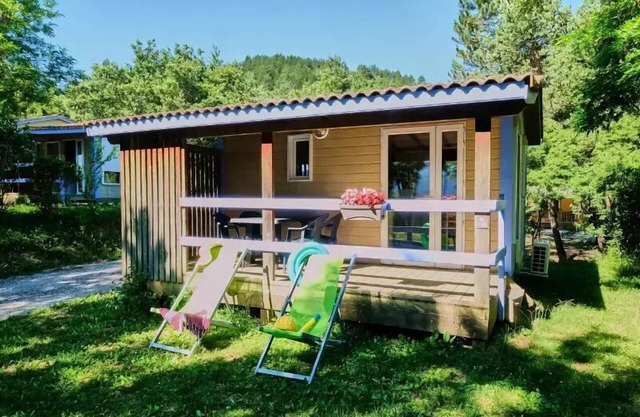 Camping maeva Escapades Le Couriou * - Cozy 3 Room Chalet 4 People Air Conditioned