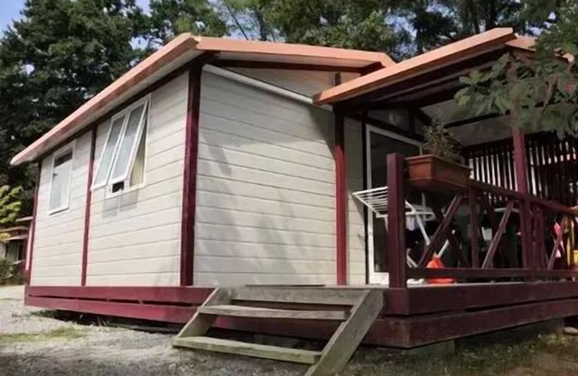 Camping Paradis Biper Gorri * - Chalet for 5 People