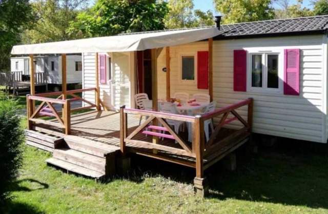 Camping - Piscine - ccbaieb