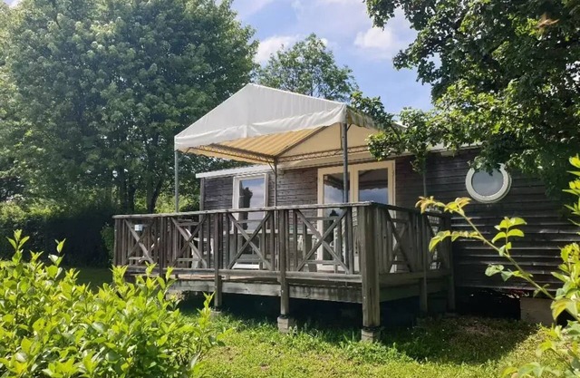 Campsite Domaine de l'Epinette* - Cottage Loggia 3 Rooms 6 People Air Conditioned