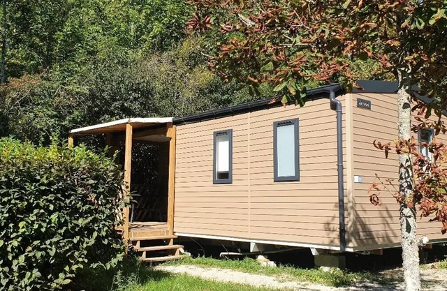Campsite Domaine de l'Epinette* - Mobile home Venus 3 Rooms 4 People