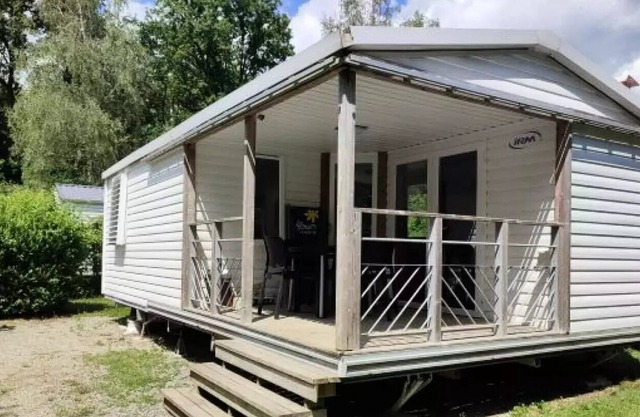 Campsite Flower du Lac de la Seigneurie *** - Mobile home SOLEO COMFORT 3 Rooms 4 People