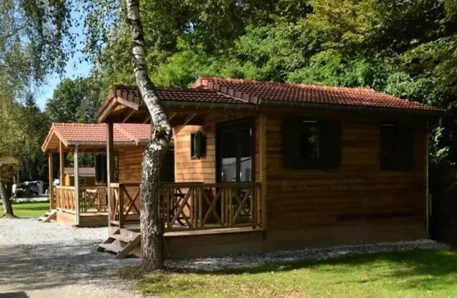Campsite Flower du Lac de la Seigneurie * - Comfort Chalet Nelia 2 Rooms 4 People Air Conditioned