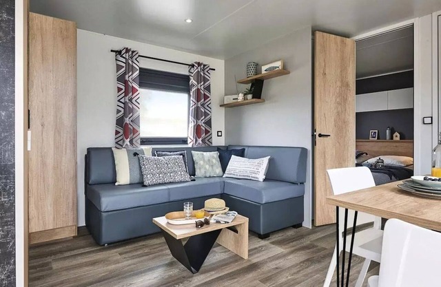 Campsite Flower le Val de la Marquise* - Mobile home Premium 3 rooms 4 people