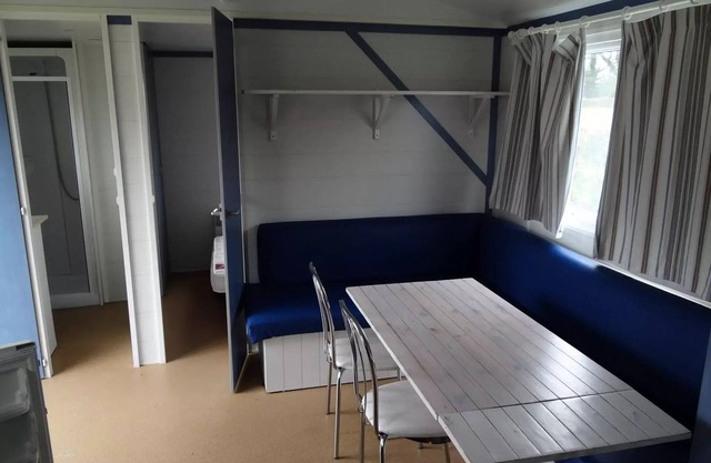 Campsite Le Deffay * - Mobile Home 3 bedrooms MH Elis (no sheets or towels) 6 people