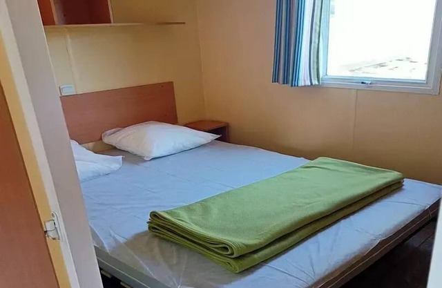 Campsite Le Deffay * - Mobil home O4 pers. MH Orangerie (without sheets or towels) 4 persons