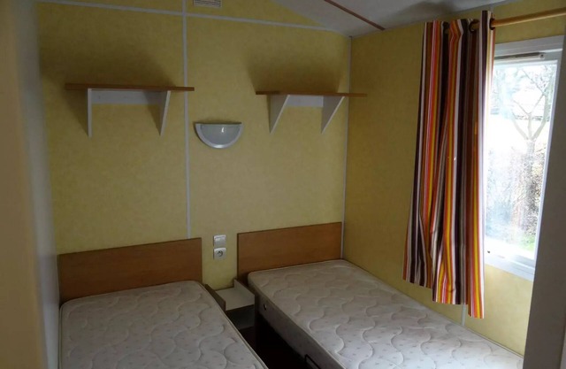 Campsite Le Deffay * - Mobile Home 2 bedrooms MH Eli (without sheets or towels) 4 people