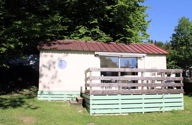 Campsite Le Balcon De Chartreuse * - Chalet Tulipe 4 people