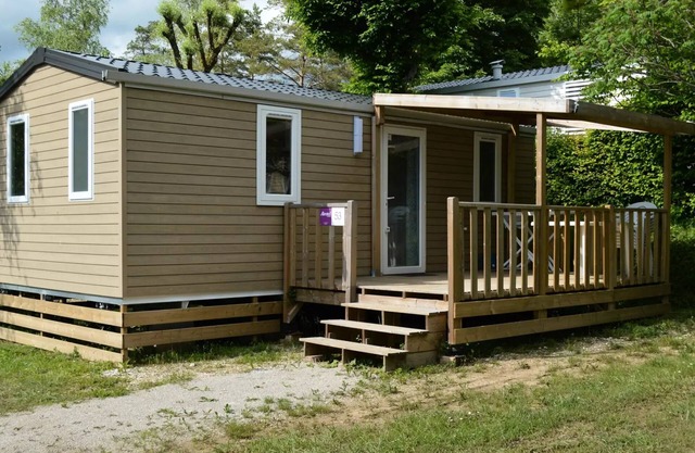 Campsite Le Moulin * - Comfort Cottage 3 Rooms 4/5 People