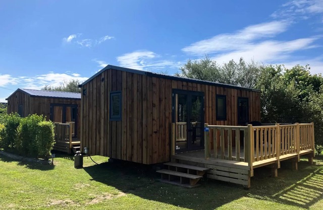 Campsite Le Rivage * - Mobil home Cabane with bathroom - 2 bedrooms - 4 people
