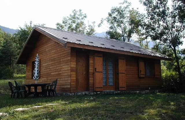 Campsite Saint James Les Pins* - Chalet Grand Confort 6 Guests