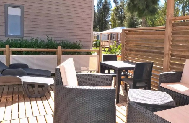 Campsite Tikayan Les Palmiers* - Mobil home Confort Tennessy 2 rooms 2 people Air-conditioned