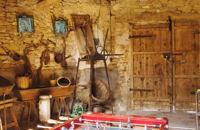 Can Manuel Renovated Tourist Accommodation With Fireplace Barbecue Garden Swimming Pool