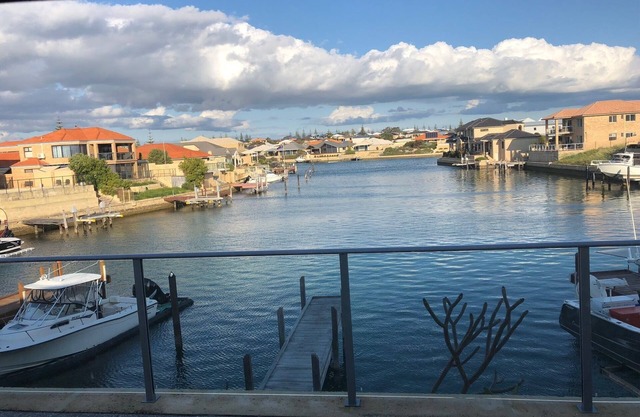 Canal Living for families