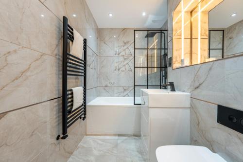 Canary Wharf Beautiful Modern House