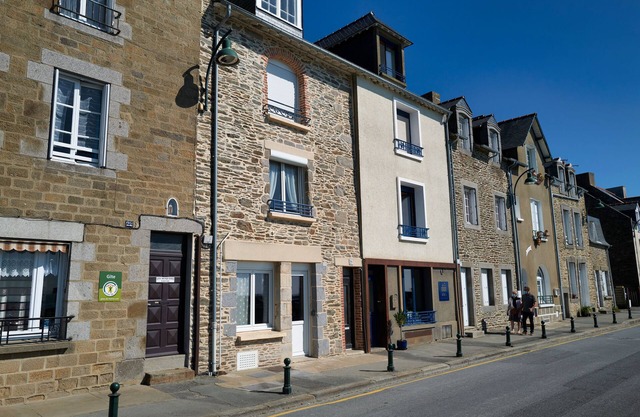 Cancale, Port de La Houle. Bel Appartement vue mer