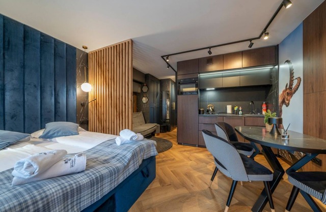 Canin Mountain Lodge