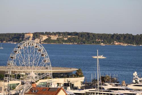 Cannes President vue mer, festival, quartier forville le Suquet