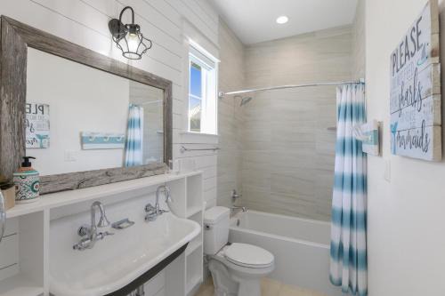 Capella at the Shore 208 RO