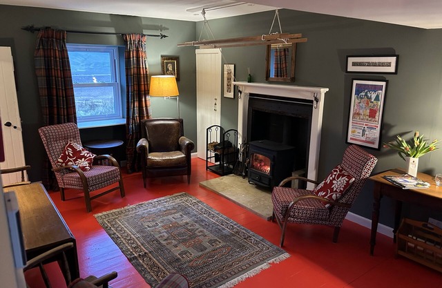Carbreck - Comfortable Shepherd's House In Beautiful Scenic surroundings.
