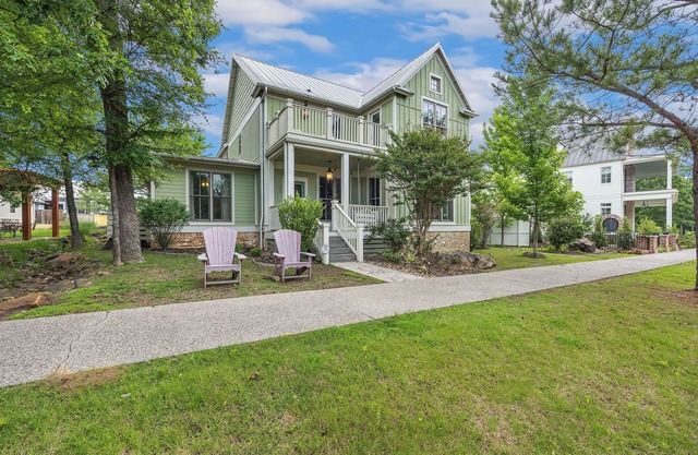 Carlton Landing-Sweet's Retreat