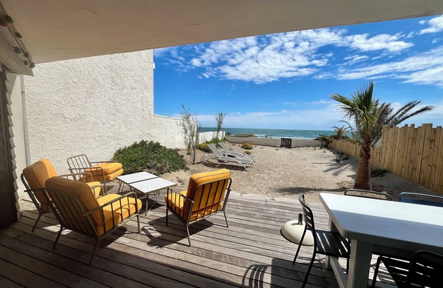 Carnon Beach Sand: Terrace and garden on the beach, air conditioning, Wifi