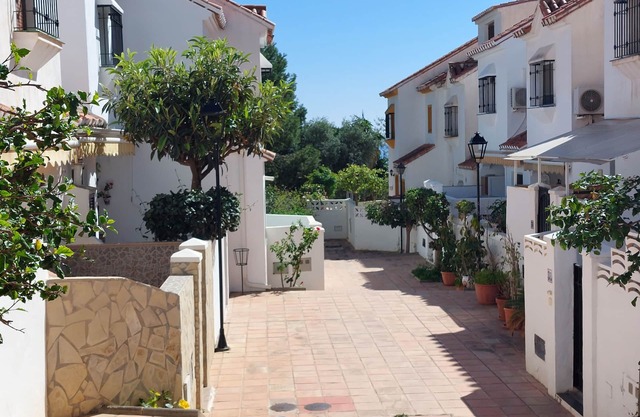 Casa Adelfas, Benajarafe