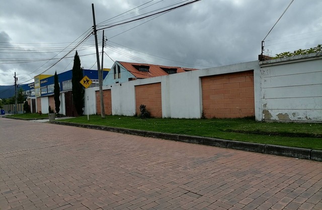 Casa Aram Deportiva