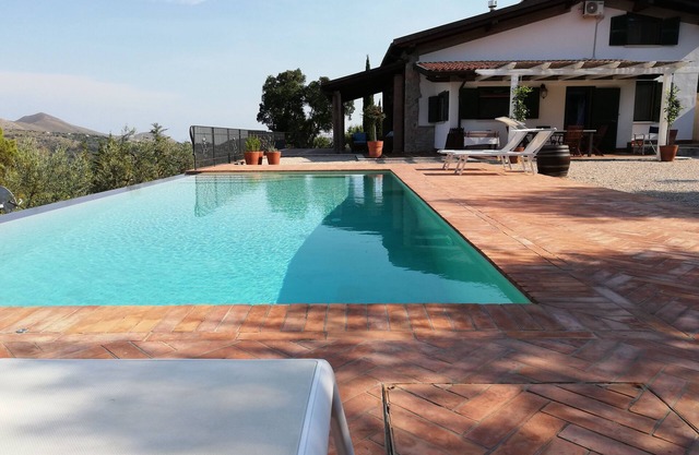 CASA AROMATIQUE VILLA ITRI-SPERLONGA WITH PRIVATE POOL