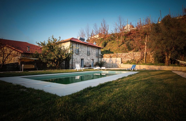 Casa da Cavalariça Country house with private pool