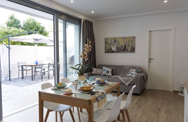 Casa Di Marty Per 6 by BelcantoVillas