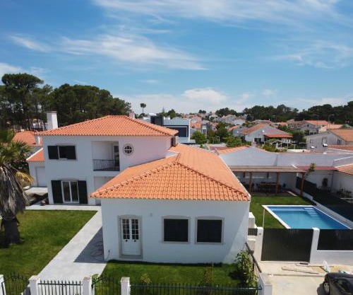 Casa do Mural - Sesimbra, Lagoa de Albufeira e Aldeia do Meco