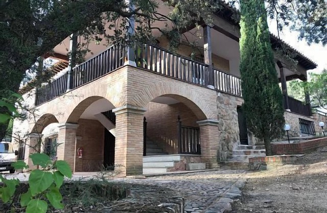 Casa el Pinar de la Bastida for 12 people