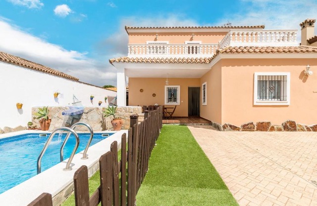 Casa Familiar La Lobita 2