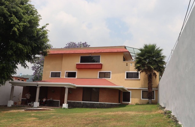 Casa Ficus surrounded by beautiful gardens 10 minutes from Xalapa