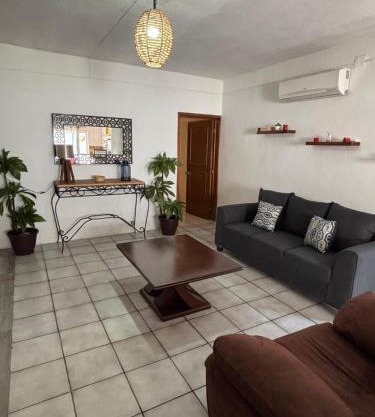 Casa Jardín