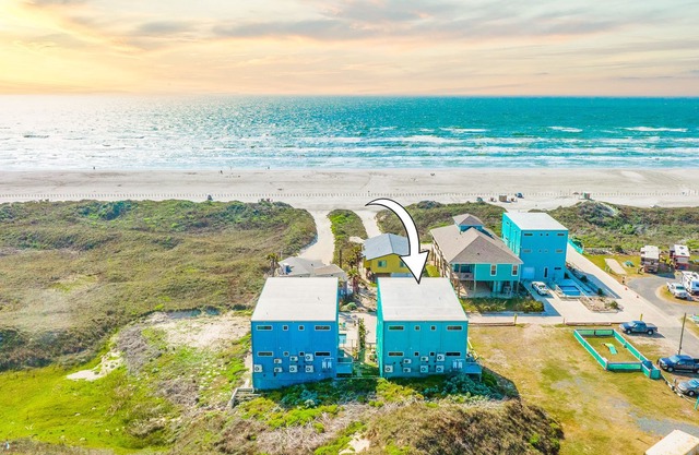 Casa Laguna- Beachfront/Private Pool/Elevator- AMAZING VIEW