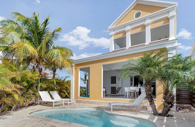 Casa Leeward in Water Villas