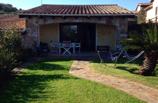 Casa Magnolia - Portion of a two-family villa with private garden, 6 p. L.
