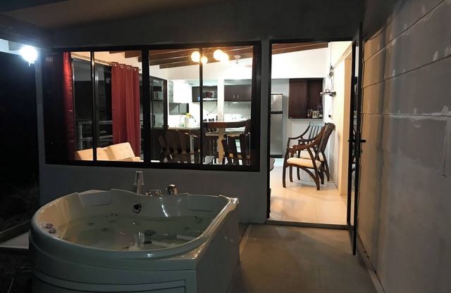 Casa Mirador Jacuzzi Family Friends (pet friendly)