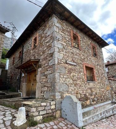 Casa rural C de Caballo, Valdorria Brother Law SL