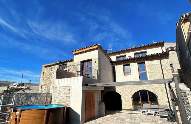 Casa Rural con Jardín, Increibles Vistas, Piscina, Bbq, 5hab. con 5 Baños