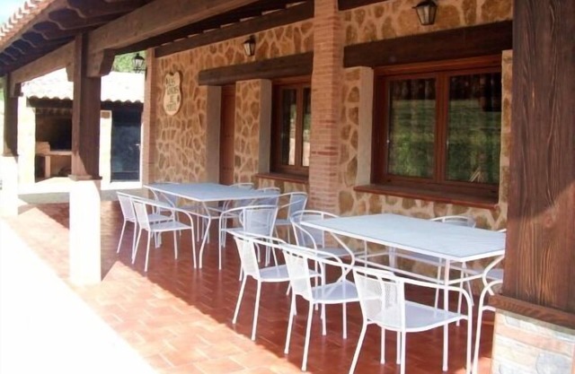 Casa Rural Las Tinajas de Morote for 15 people