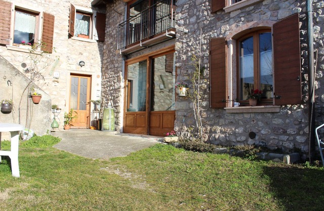Casa Silvia II near Torri del Benaco