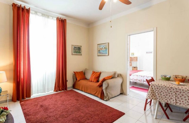 Casa Vannucci comfortable Two rooms in the vibrant and peaceful area of ​Porta Romana