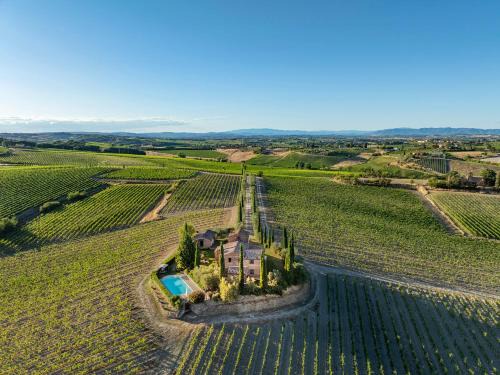 CASALE DEI 12, Emma Villas