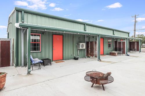 Casas Coastal Experience Cabin C