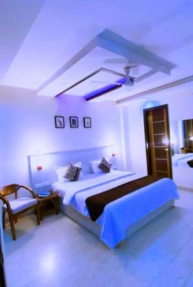 Cassava Stay close to Visa Center