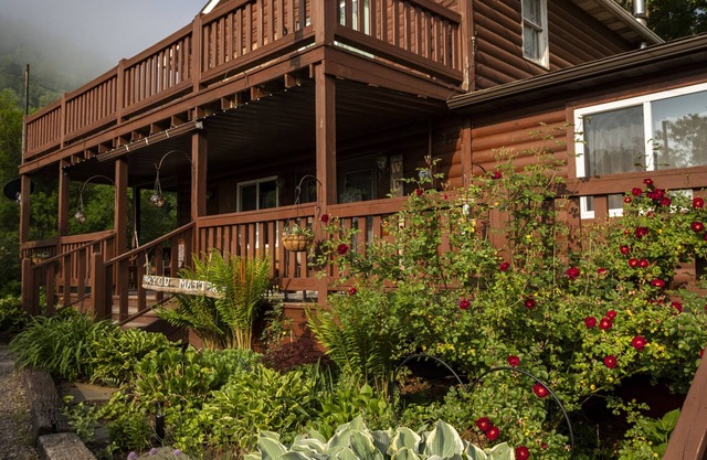 Casselman Cabin Retreat
