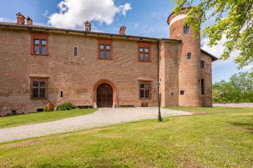 Castello Quattro Torri
